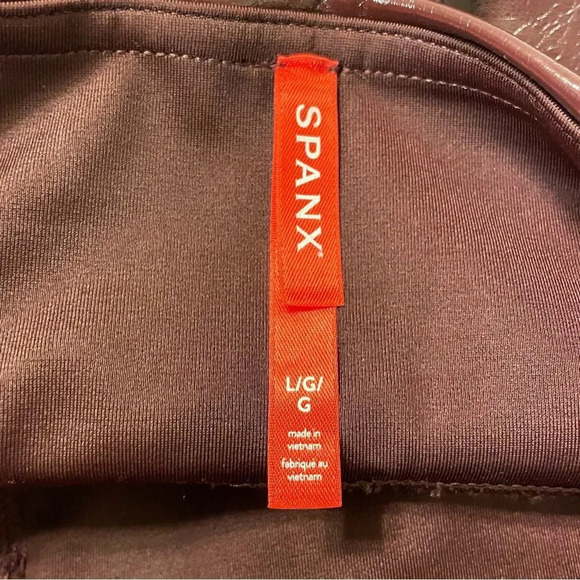 SPANX NWOT Faux Patent Leather Leggings in Ruby - Picture 8 of 12